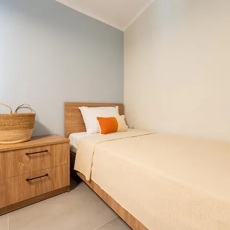 Vakantiehuis Themida Luxurious Accomodation *