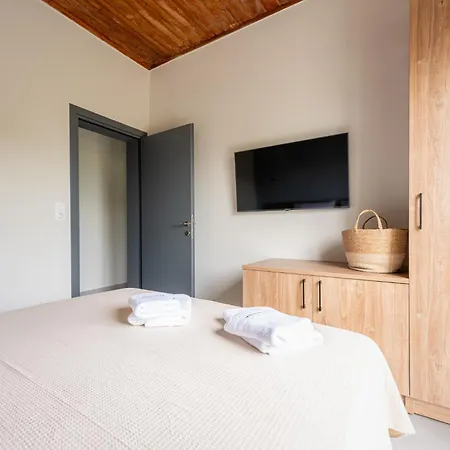 Themida Luxurious Accomodation * Nea Skioni