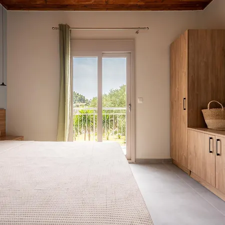 Themida Luxurious Accomodation Semesterbostad Nea Skioni